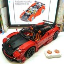 M 2960 Pagani Roadster