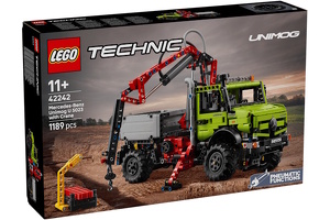 Lego 42242 Mercedes-Benz Unimog U 5023 with Crane